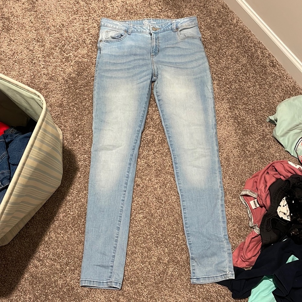 Jeans